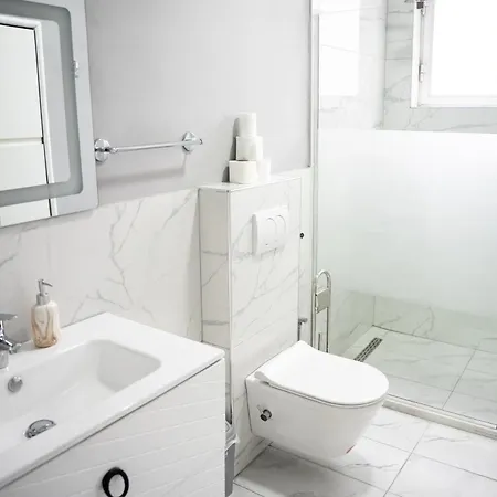 Family - Free Parking Apartament *
