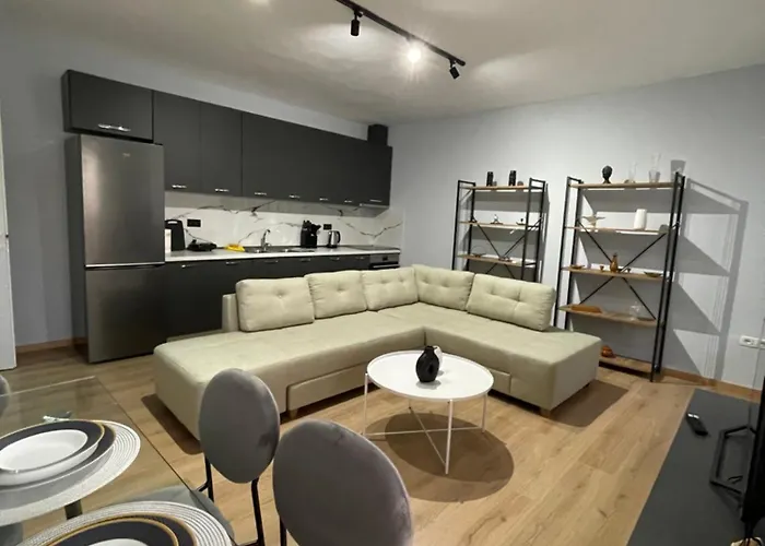 Lägenhet Family - Center Tirana